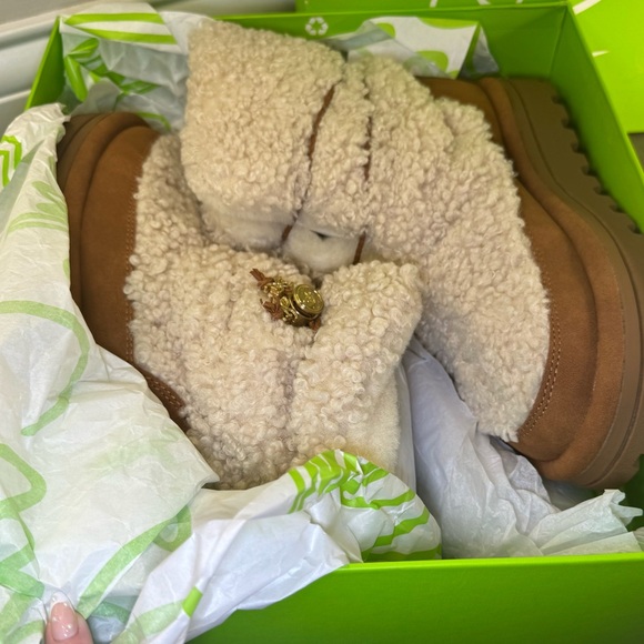 Sam Edelman Olin Natural Harvest Brown Shearling Bootie Boots - Picture 13 of 16